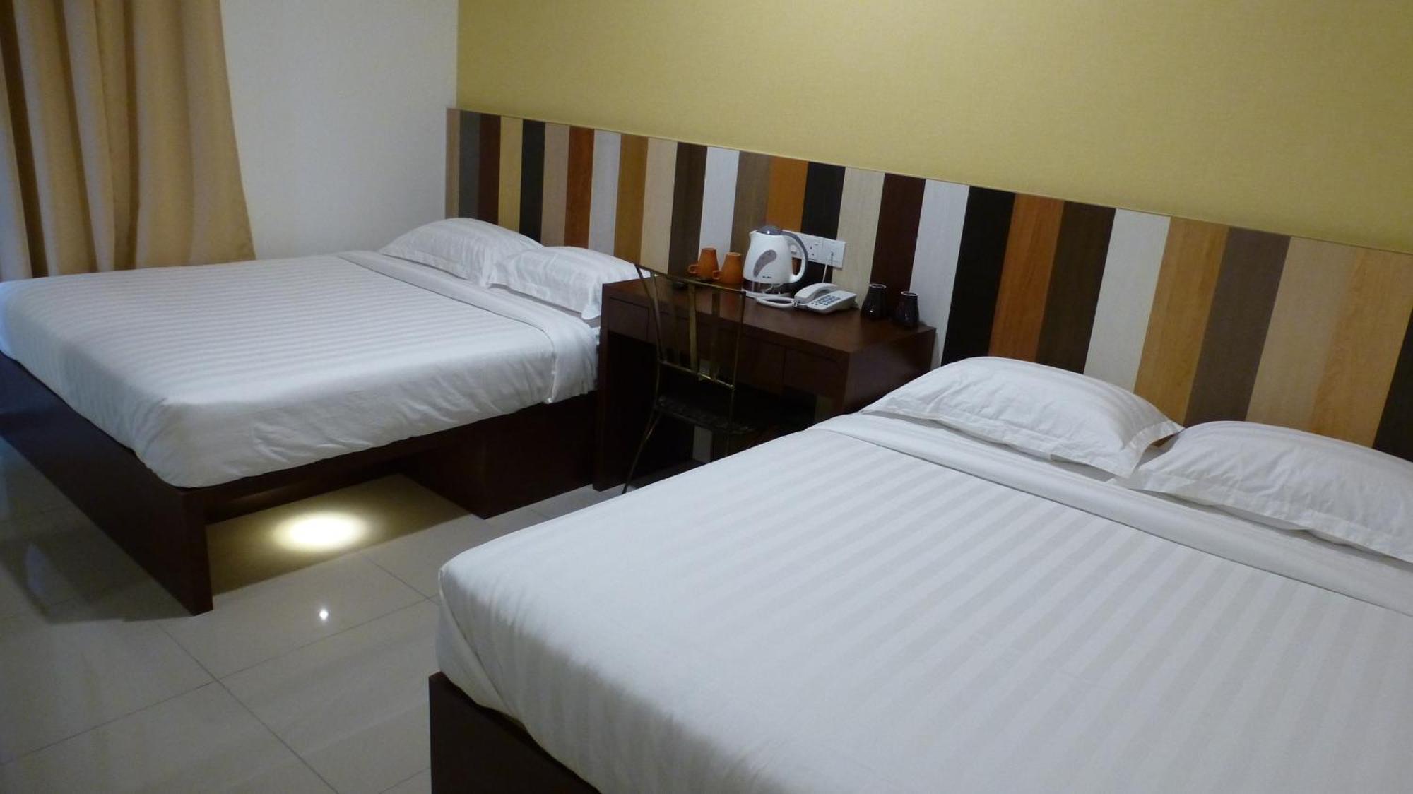 Uptown Subang Airport Hotel Shah Alam Room photo