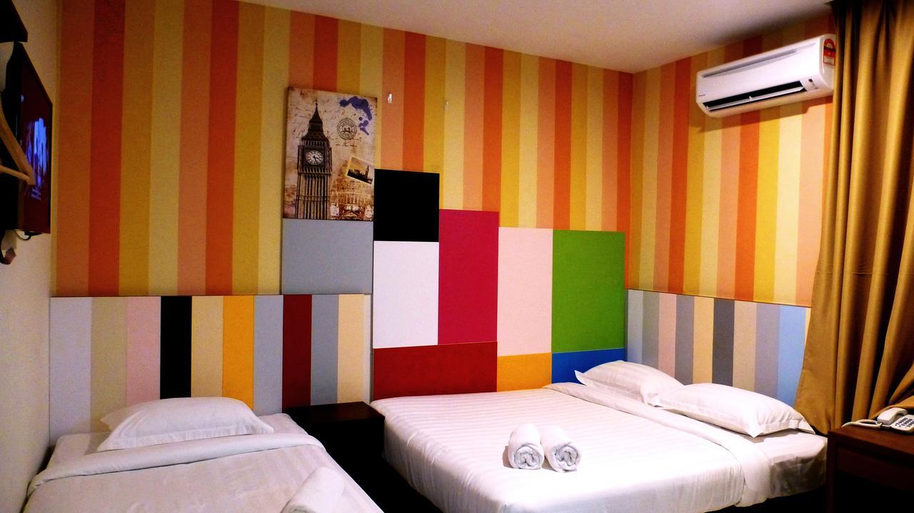 Uptown Subang Airport Hotel Shah Alam Exterior photo